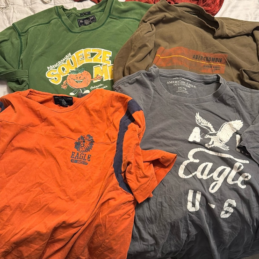 Lot of 4 vintage American eagle and Abercrombie&Fitch shirts